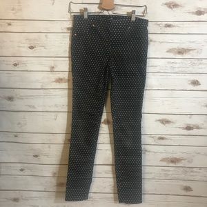H & M Black with white stars pants. Size 6